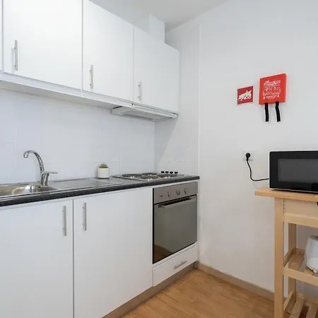 Host Wise - Colorful Fresh Flats - Batalha Apartment Porto Exterior photo