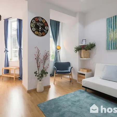 Host Wise - Colorful Fresh Flats - Batalha Apartment Porto Room photo
