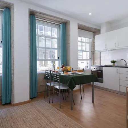 Host Wise - Colorful Fresh Flats - Batalha Apartment Porto Room photo