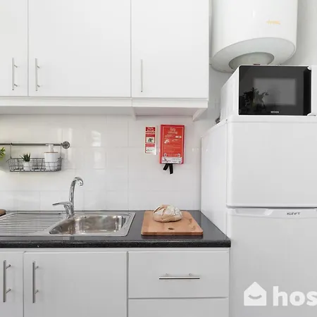 Host Wise - Colorful Fresh Flats - Batalha Apartment Porto Room photo