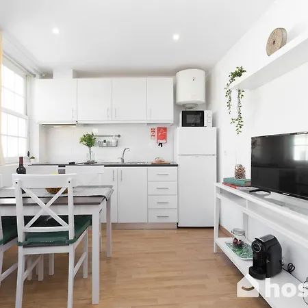 Host Wise - Colorful Fresh Flats - Batalha Apartment Porto Room photo