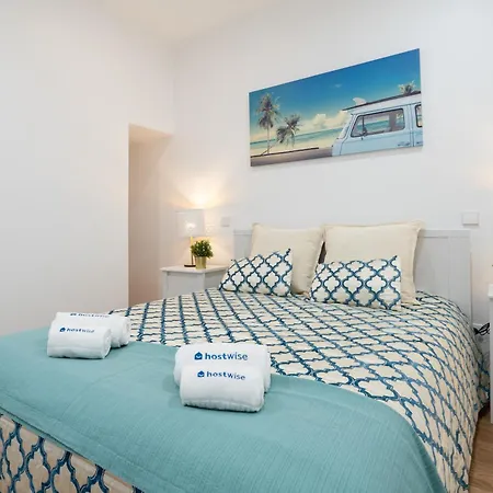 Host Wise - Colorful Fresh Flats - Batalha Apartment Porto Room photo